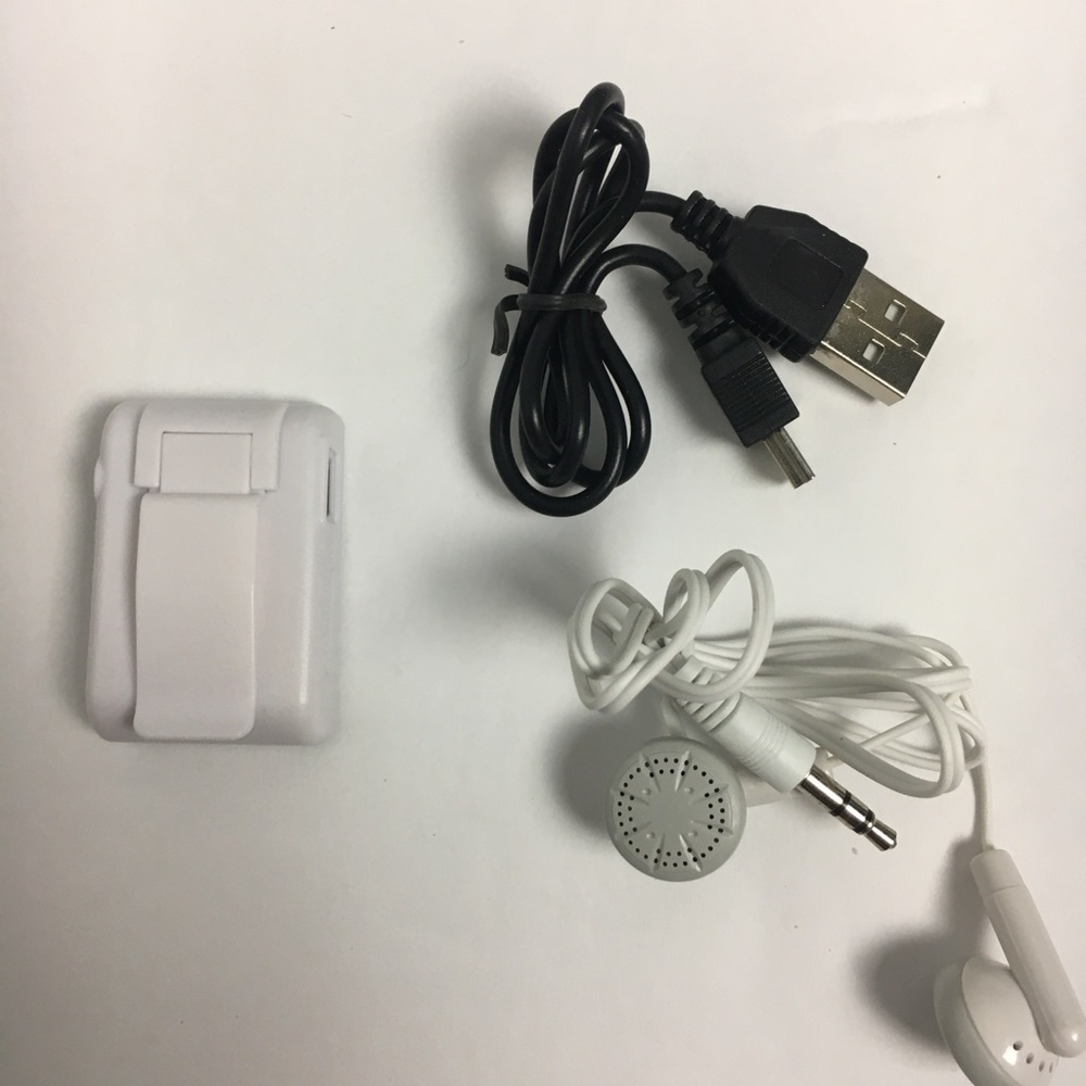 MP3 multimedia player - Picture 2 of 4